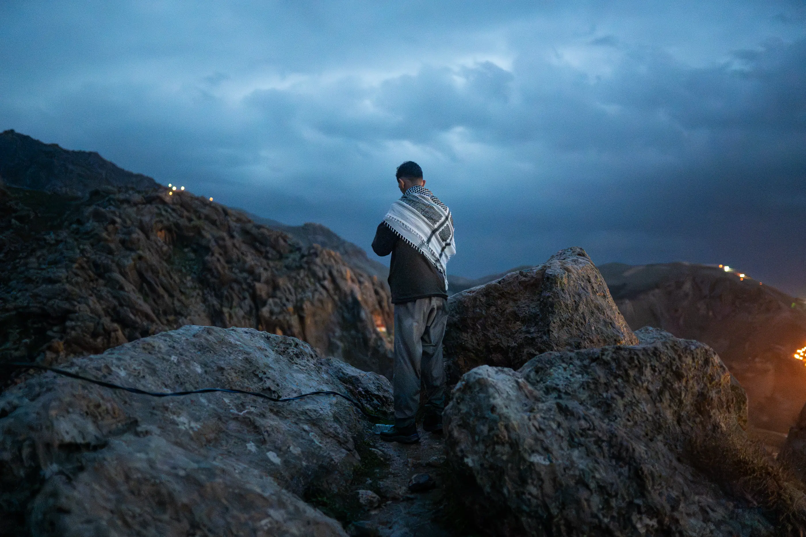 Threads of the Homeland